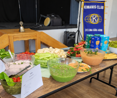 Bufet przed sceną Klubu Kiwanis